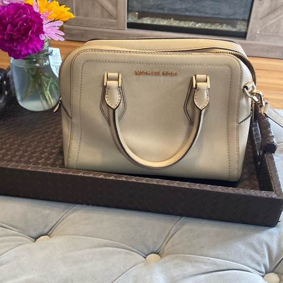 Michael Kors Handbags - Michael Kors Tan Leather Satchel